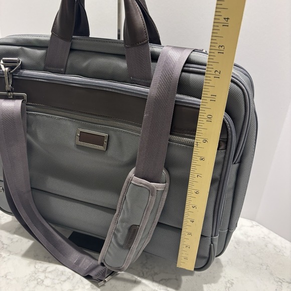 Briggs & Riley Large Expandable Briefcase Work Model KB437X-10 In Gray - Picture 4 of 14